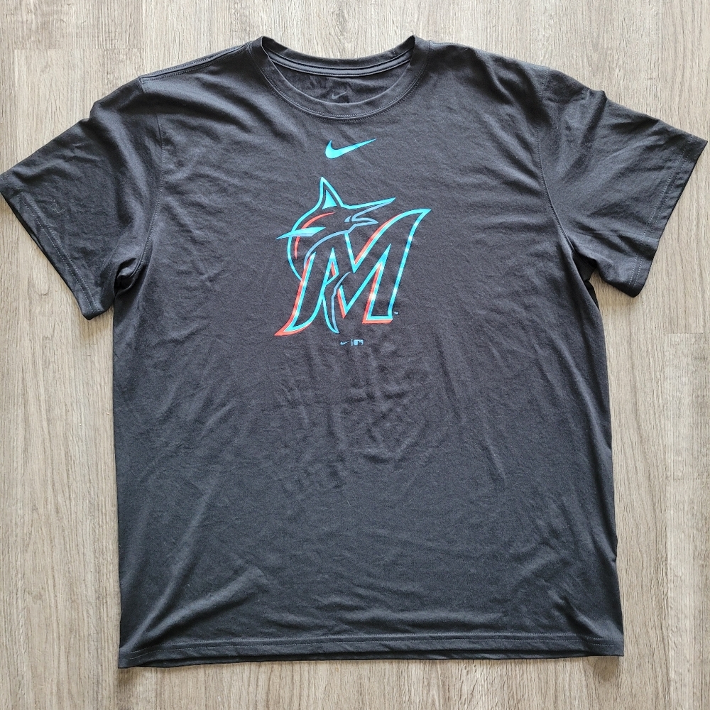 Men Nike Dri-fit Miami Marlins MLB Size XL black tshirt